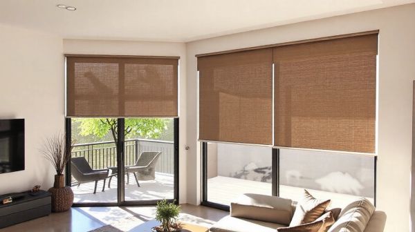 Les avantages des volets roulants solaires personnalisés sur mesure